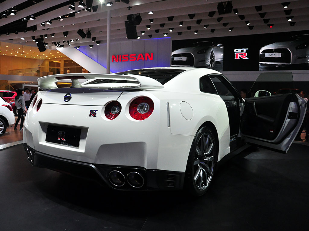 日产gt-r