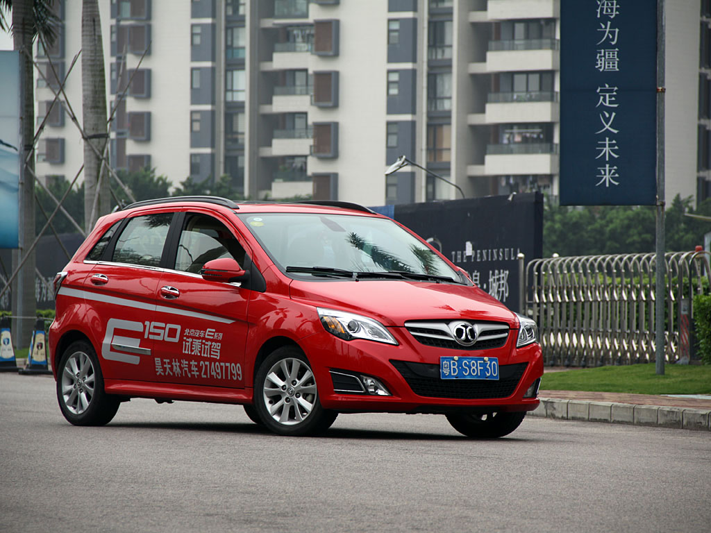 北京汽车E系列E130E选什么牌子好 同款好推荐