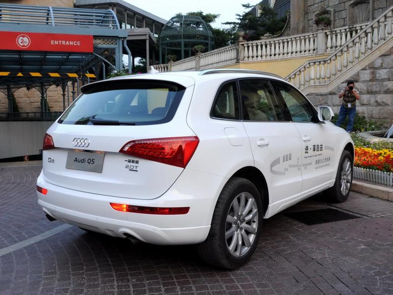 白色奥迪Q5右后方|奥迪Q5外观图片– 车主之