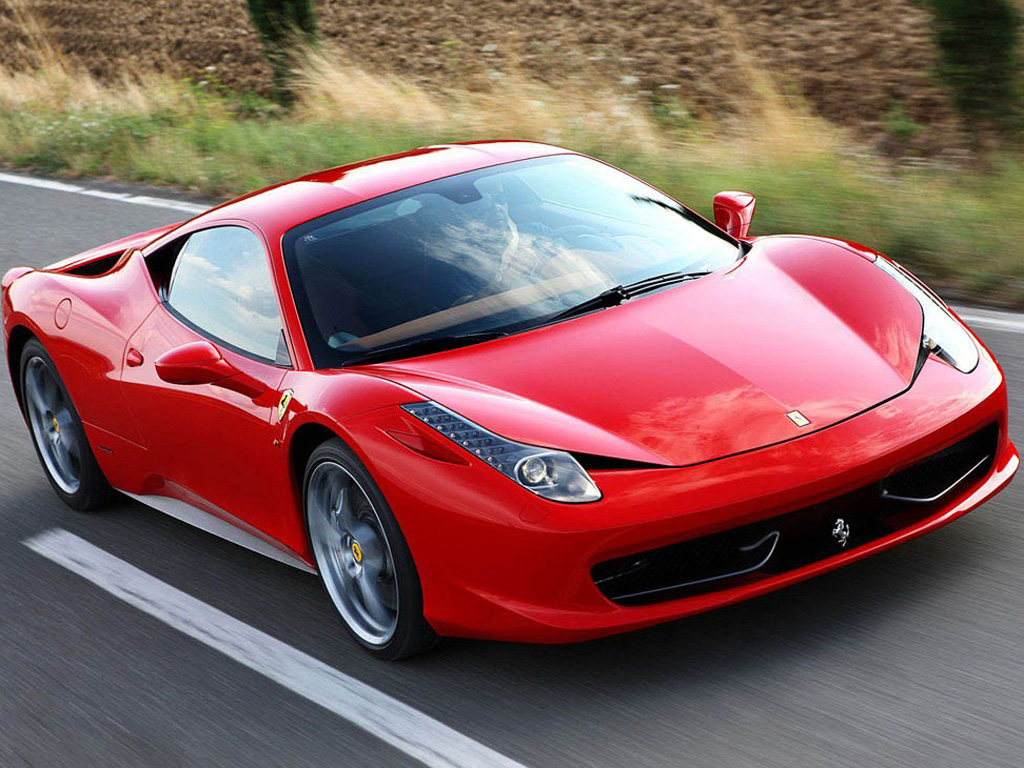 红色法拉利458 italia前面