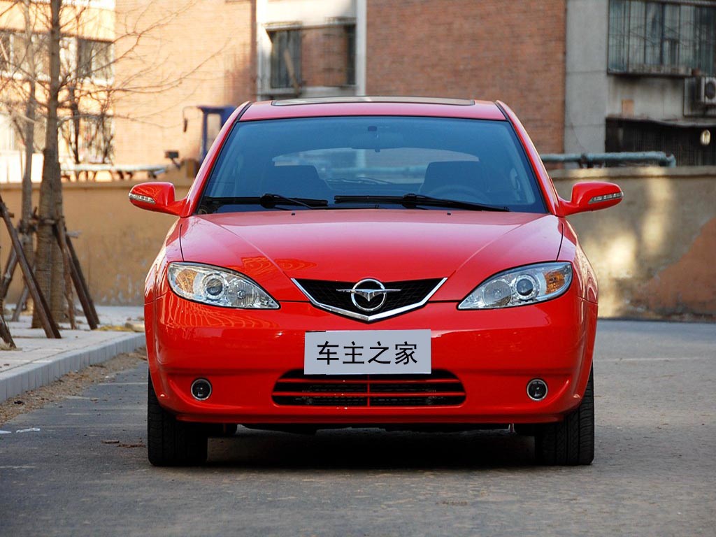汽车图库 海马 海马汽车 欢动(55/245) 外观 红色欢动前脸 参考成交价