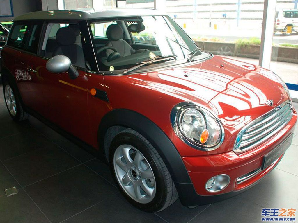 红色mini clubman