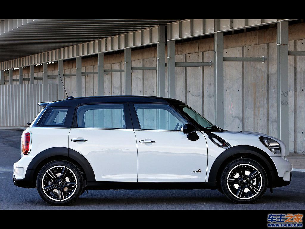 白色mini countryman