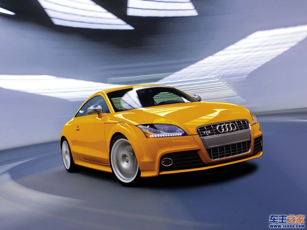 奥迪tt橙色 奥迪tt